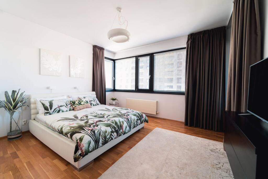Prague Marina River View Apartment Close To City Centre Free Parking Kültér fotó